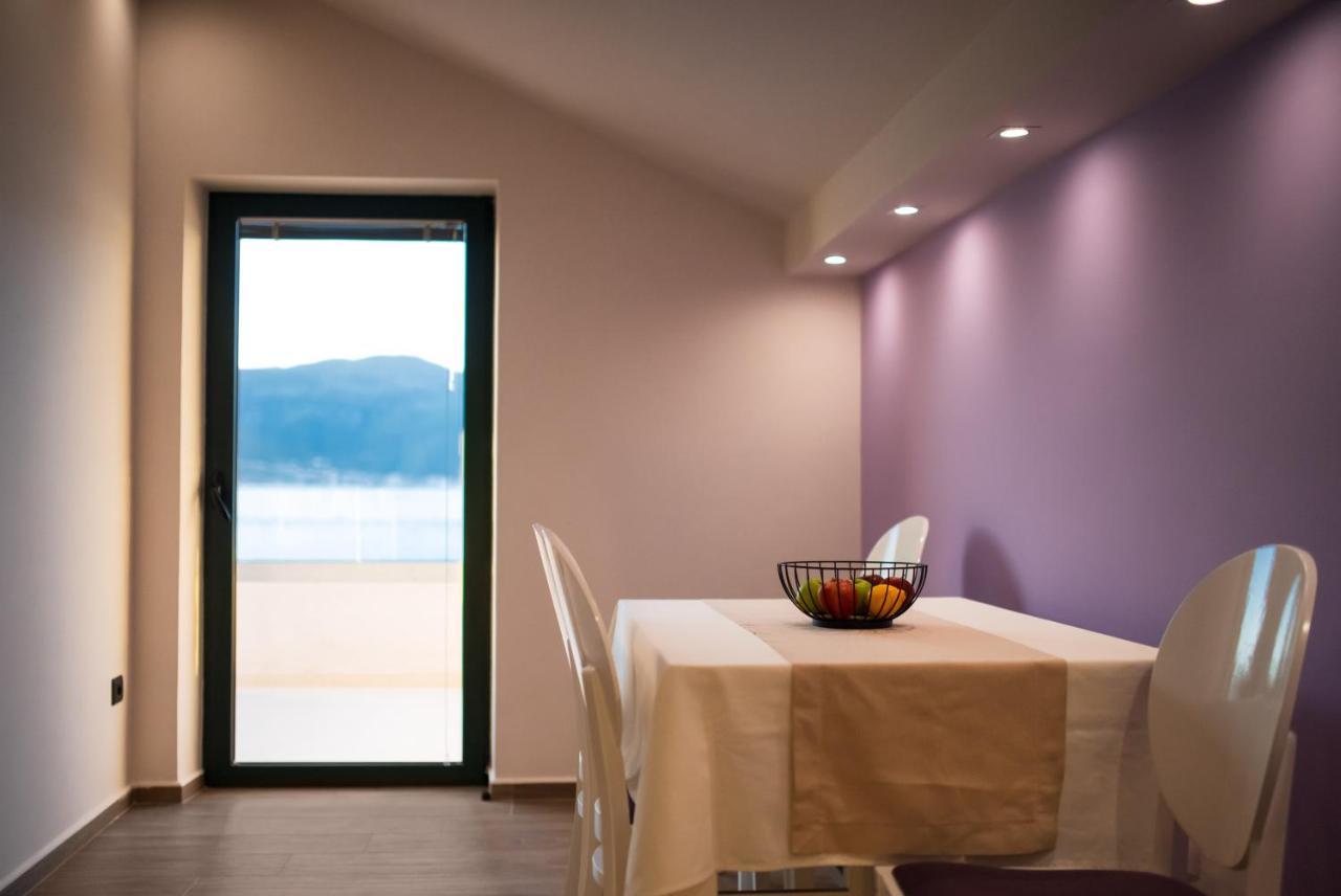 טיווט Apartments Ponta Krasici מראה חיצוני תמונה