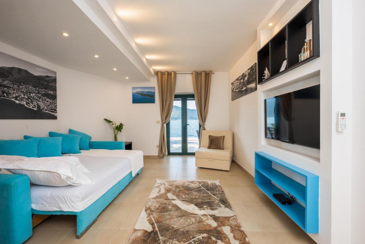 טיווט Apartments Ponta Krasici מראה חיצוני תמונה